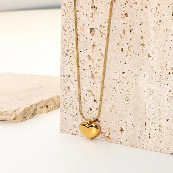 Heart Pendant Necklace 18K Gold Plated - Picture 8 of 11